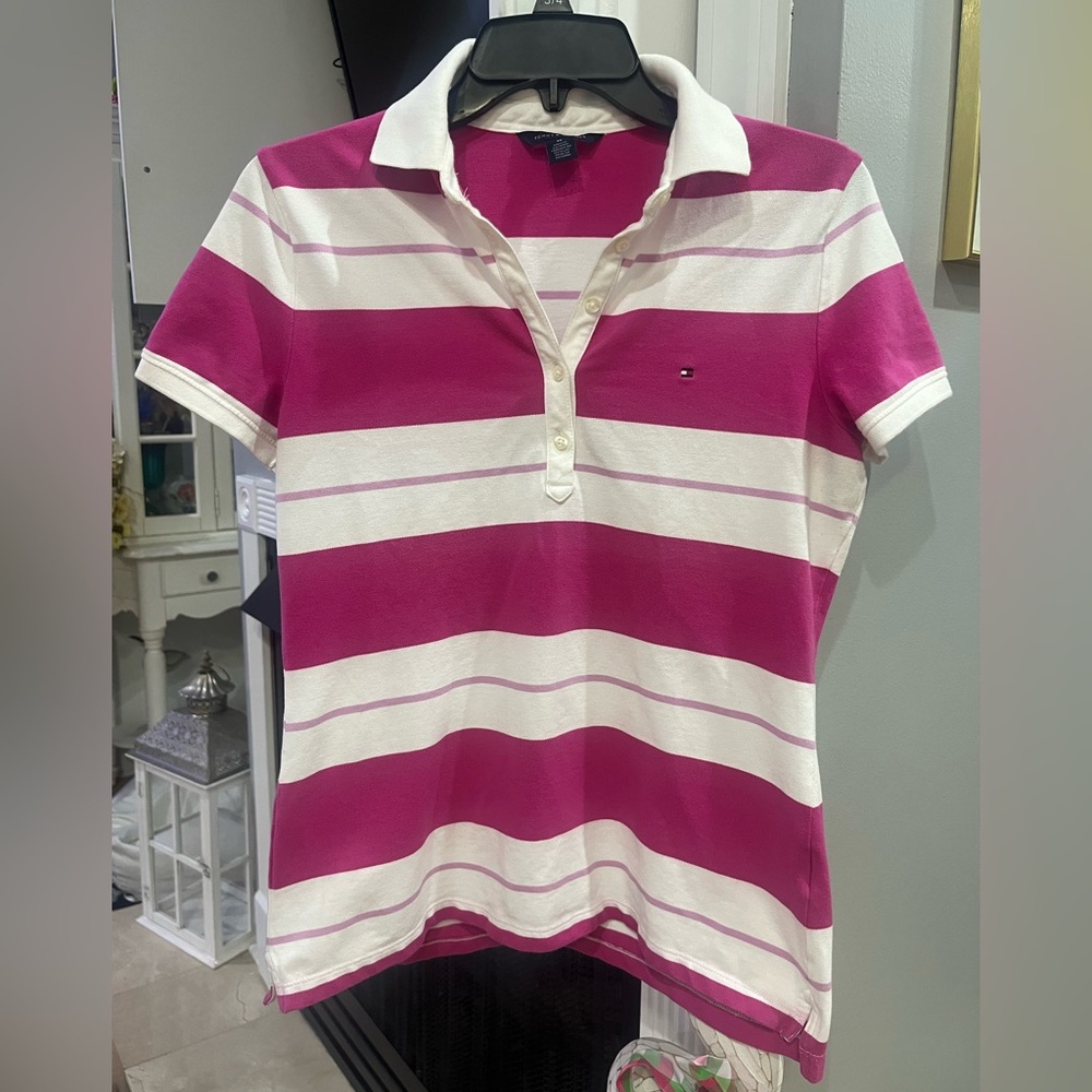 Tommy Hilfiger Women’s Magenta Striped Collared Polo Short Sleeve Shirt Top